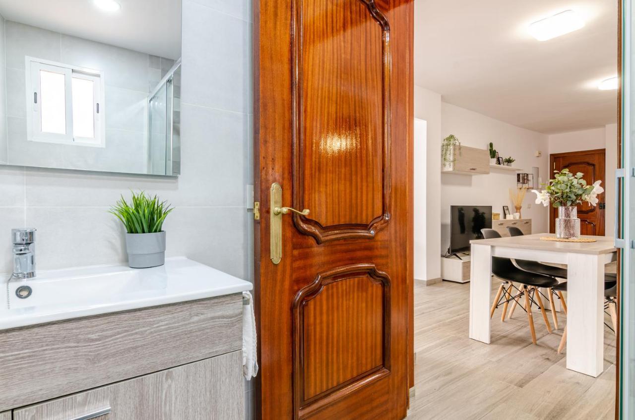 Wintowinrentals Your Home Steps From The Center Málaga Exterior foto